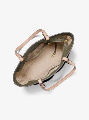 Bedford Medium Pebbled Leather Tote
