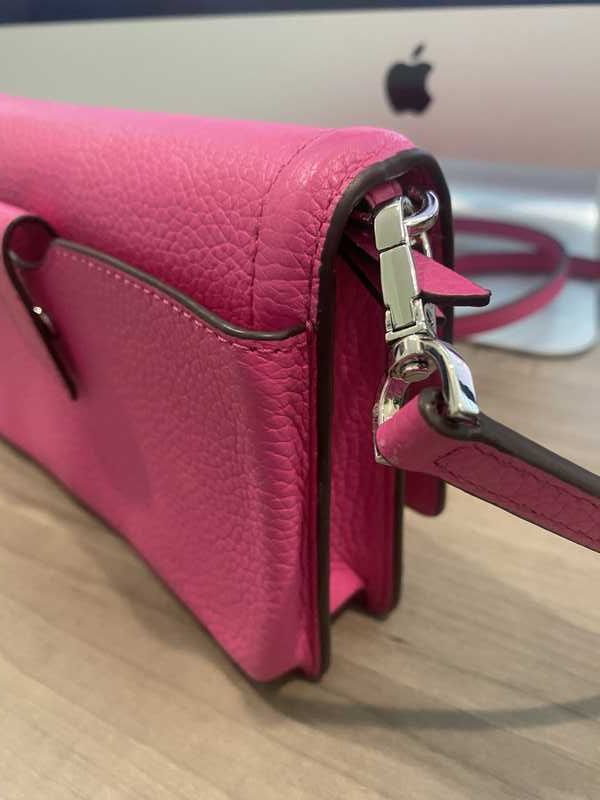 Jet Set Small Pebbled Leather Smartphone Convertible Crossbody Bag – Michael  Kors Pre-Loved