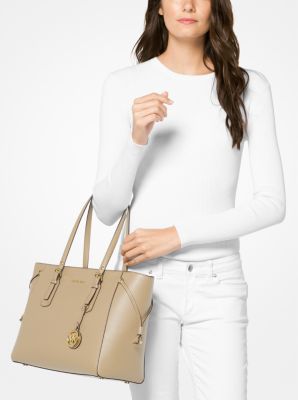 Voyager Medium Crossgrain Leather Tote Bag