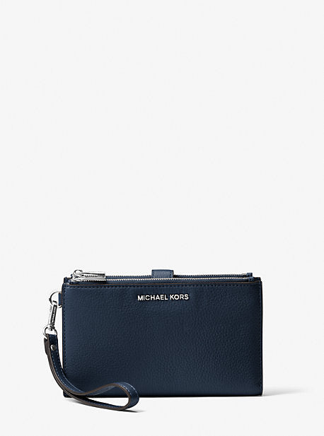 Michael kors sale discount wallets