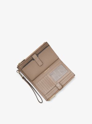 Michael kors hot sale wallet truffle