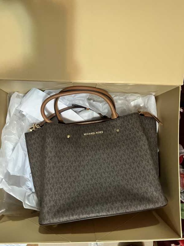 Michael kors arielle large logo satchel sale